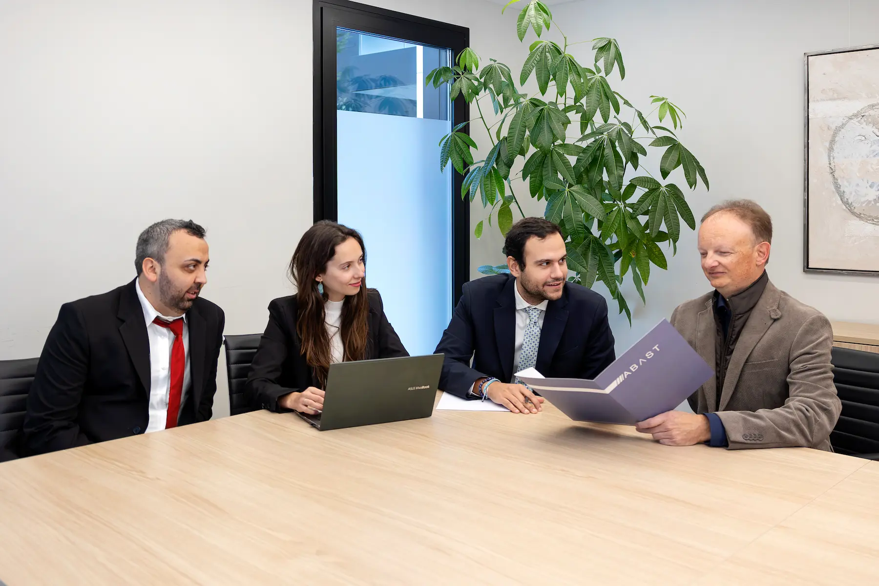 Le Cabinet Abast Legal