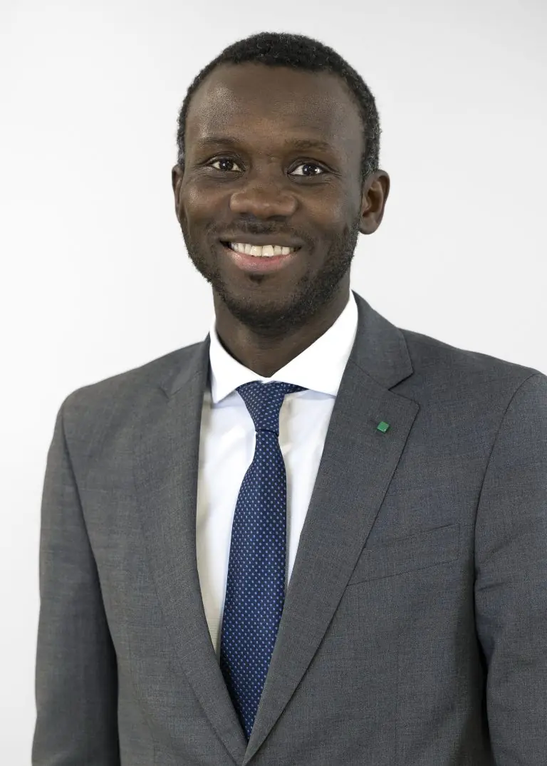 Elhadji Senghor · Soci